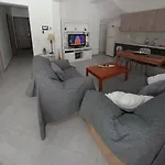 Διαμερίσματα Κοντά Στην Πόλη Της Πάτρας