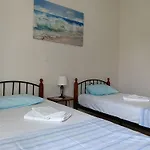 Elias Apartments