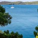 Grand Bleu Apartments & Villas