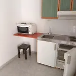To Limanaki