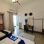 Cozy Room In Quiet Neighbourhood