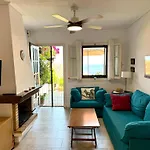 Endless Blue Maisonette