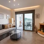 Meliana Parga Homes