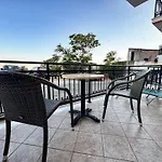 Katinas Apartments