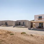 Katoikia Milos Slow Living Homes