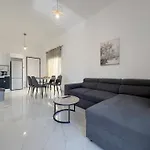 Monterey A1 Modern 54 Sqm Apt In Paleo Faliro