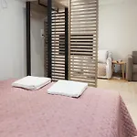 Petralona Gem Hotel-Style Studio With Balcony