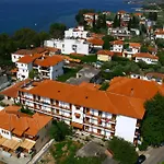 Izela Hotel