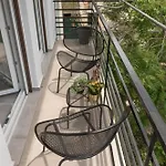 Euphoria Apartment - At030