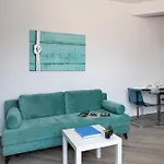 Central Athens Resort 2