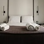 Central Athens Hideaway, Secluded Garden Oasis In Koukaki