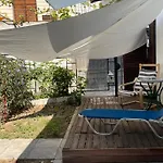 Comfy Myrvalis Apartment
