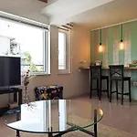Terrace Holiday Studio Apartment