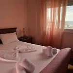 Panos Apartment