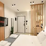 Deos Living Experience 1