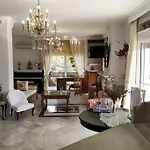 Felicity Seafront Luxury House