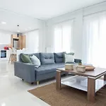 Panormou Modern 3 Bd Apt With Balcony