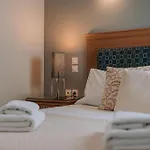 Parnon Hotel