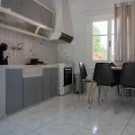 Terra House Small Family Apartment