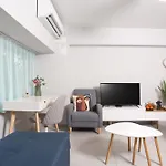 Orange Downtown Apartment