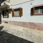 Konstan'Shouse