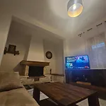 Villa Tzekos