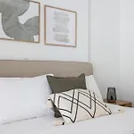 Alimos 2Br Apartment With Splendid Sea View By Upstreet