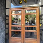 Zeus By Heloni Apartments