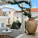 Anoi Rooms