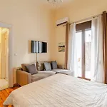 John'S Athenian Beauty 45M2 , Metro 7'