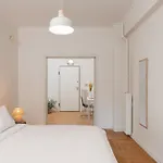 Peaceful Apartment In Neapoli, Exarcheia
