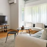 Lux Retreat In The Heart Of Kolonaki