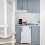 Depis Suites & Apartments