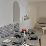 Studio18