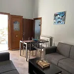 Aliki'S House