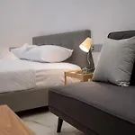 Amerikis Square Cozy Studio For 3 Persons