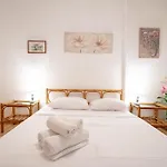 Petralona Station Apartment