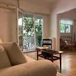 Locals Apartment Kolonaki
