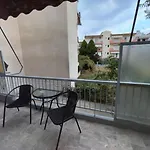 Tzenita Apartment