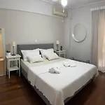 Bright & Stylish 2Br Apt With Premium Decor!