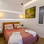 Acropolis Area 6 Min Walk To Metro And Ancient Sites