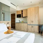 Neoma Luxury Residence - Adults Only
