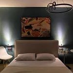 Aiolos Glyfada Super Lux Mini Apartment