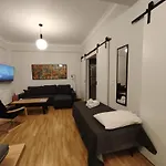 Twins Apartments - Panathinaia