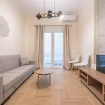 Modern & Quite Apartment