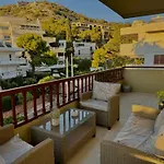 The Rock View Apartment