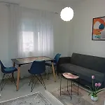Nikola Studio