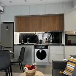 Oasis In Thessaloniki With 500 Mbps Internet
