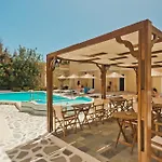 Kyra Panagia Hotel