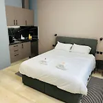 Port Brown Suite 2